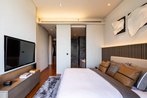 Condo in Bangkok, Thailand, 2 bedrooms  № 180534 - photo 9