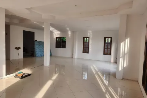 Дом в Паттайе, Таиланд с 4 комнатами № 155537 - фото 3