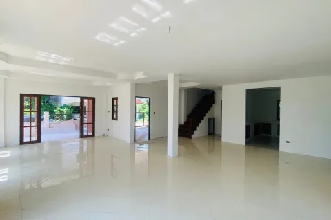 Дом в Паттайе, Таиланд с 4 комнатами № 155537 - фото 6