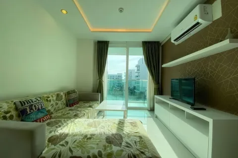 Apartment in Pattaya, Thailand 2 bedrooms № 155535 - photo 1