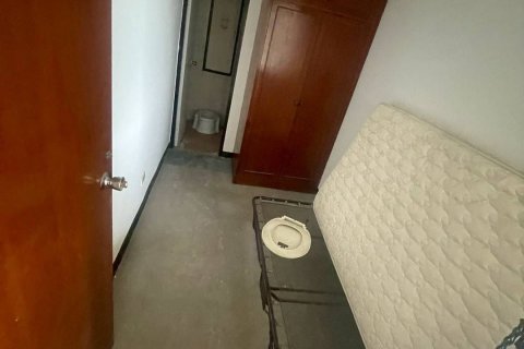 Кондоминиум с 3 спальнями в Ваттхане, Бангкок, Таиланд № 171795 - фото 12