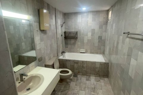 Кондоминиум с 3 спальнями в Ваттхане, Бангкок, Таиланд № 171795 - фото 7