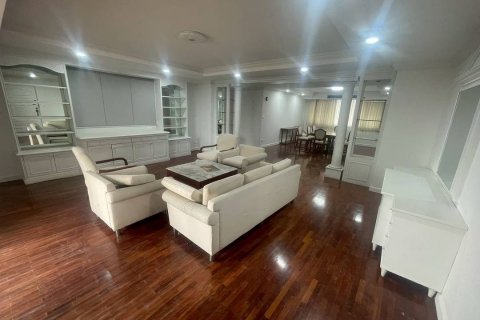 Condo à Watthana, Bangkok, Thaïlande, 3 chambres  № 171795