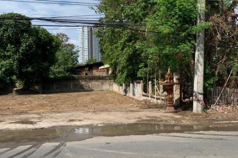 Land in Chiang Mai, Thailand 796 sq.m. № 171796 - photo 5