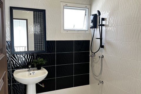 House in Chiang Mai, Thailand 3 bedrooms № 171797 - photo 28