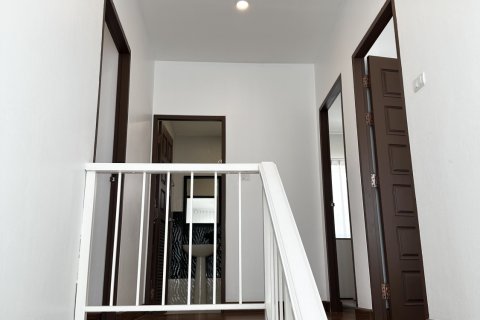 House in Chiang Mai, Thailand 3 bedrooms № 171797 - photo 29