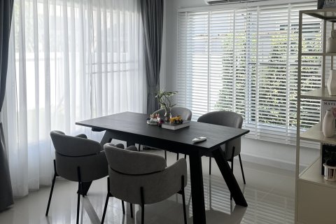 House in Chiang Mai, Thailand 3 bedrooms № 171797 - photo 3