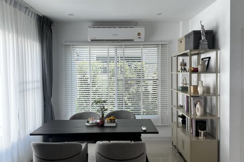 House in Chiang Mai, Thailand 3 bedrooms № 171797 - photo 9