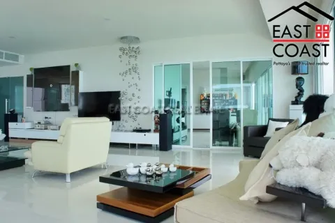 Condominio de 4 dormitorios en Pattaya, Tailandia № 212978 - foto 7