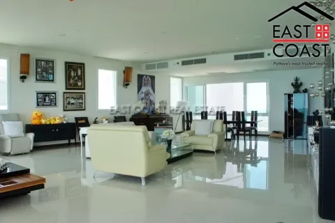 Condominio de 4 dormitorios en Pattaya, Tailandia № 212978 - foto 4