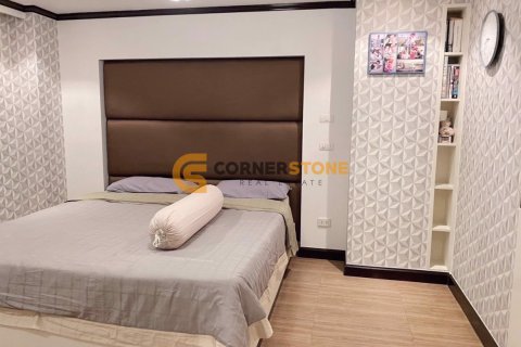 Studio dans le Condo à Pattaya, Thaïlande  № 164936 - photo 12