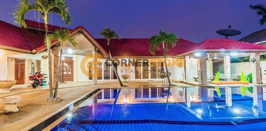 Studio in Pattaya, Thailand № 164939