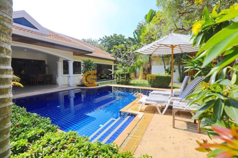 Studio on Jomtien Beach, Pattaya, Thailand № 164937 - photo 28