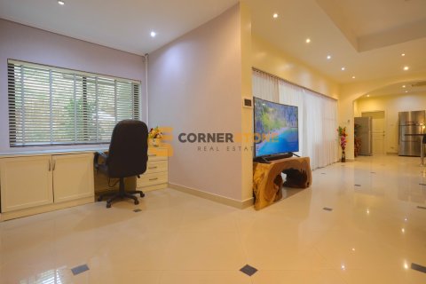 Studio on Jomtien Beach, Pattaya, Thailand № 164937 - photo 7