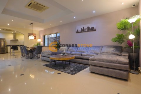 Studio on Jomtien Beach, Pattaya, Thailand № 164937