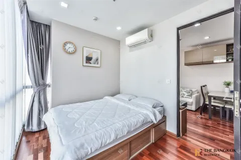 Condo à Ratchathewi, Bangkok, Thaïlande, 2 chambres  № 162061 - photo 8