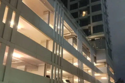 Studio in the Condo in Sathon, Bangkok, Thailand  № 162059 - photo 5