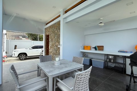 Villa in Ko Samui, Thailand 3 bedrooms № 162275 - photo 16