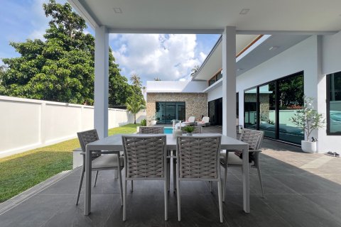 Villa in Ko Samui, Thailand 3 bedrooms № 162275 - photo 17