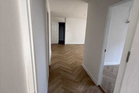 Condo in Yan Nawa, Bangkok, Thailand, 2 bedrooms  № 162058 - photo 10