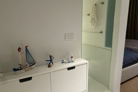 Studio in the Condo in Pathum Wan, Bangkok, Thailand № 162056 - photo 10