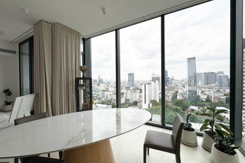 Кондоминиум с 2 спальнями в Банг Раке, Бангкок, Таиланд № 154079 - фото 3