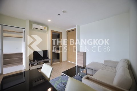 Condo in Bangkok, Thailand, 1 bedroom № 185034 - photo 2