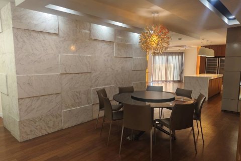 Кондоминиум с 6 спальнями в Бангкоке, Таиланд № 170372 - фото 6