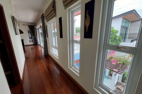 Дом в Паттайе, Таиланд с 6 комнатами  № 170370 - фото 11