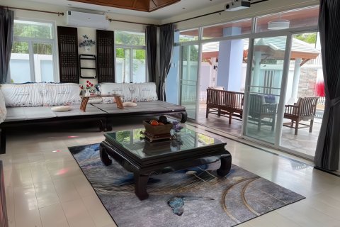 Дом в Паттайе, Таиланд с 6 комнатами  № 170370 - фото 5