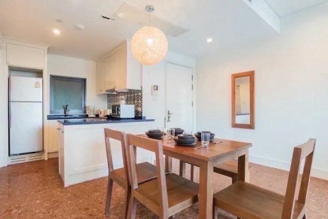 Кондоминиум с 2 спальнями в Бангкоке, Таиланд № 170373 - фото 6