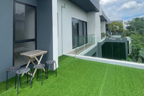 House in Bangkok, Thailand 4 bedrooms № 190378
