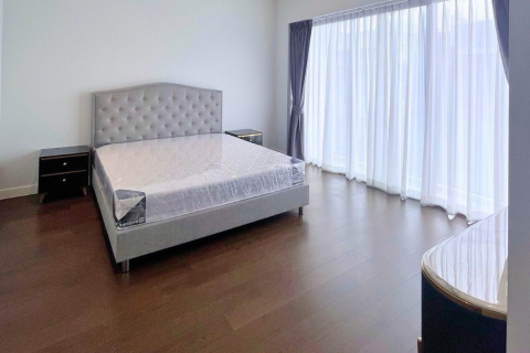 House in Bangkok, Thailand 4 bedrooms № 190378 - photo 3