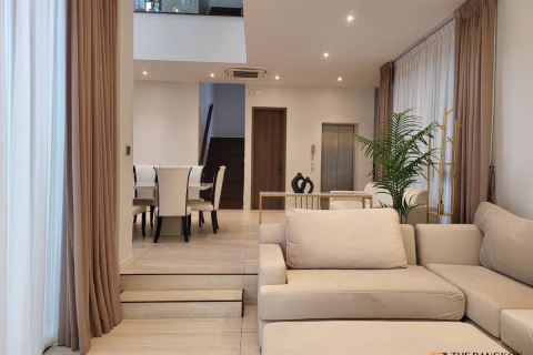 House in Bangkok, Thailand 4 bedrooms № 190378 - photo 5