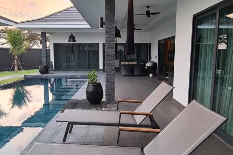 Вилла в Хуа Хине, Таиланд с 4 спальнями  № 172964 - фото 6