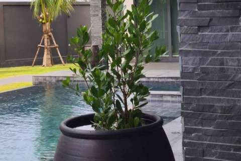 Вилла в Хуа Хине, Таиланд с 4 спальнями  № 172964 - фото 9