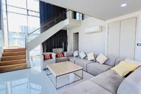 Дуплекс в Хуа Хине, Таиланд с 5 спальнями  № 172966