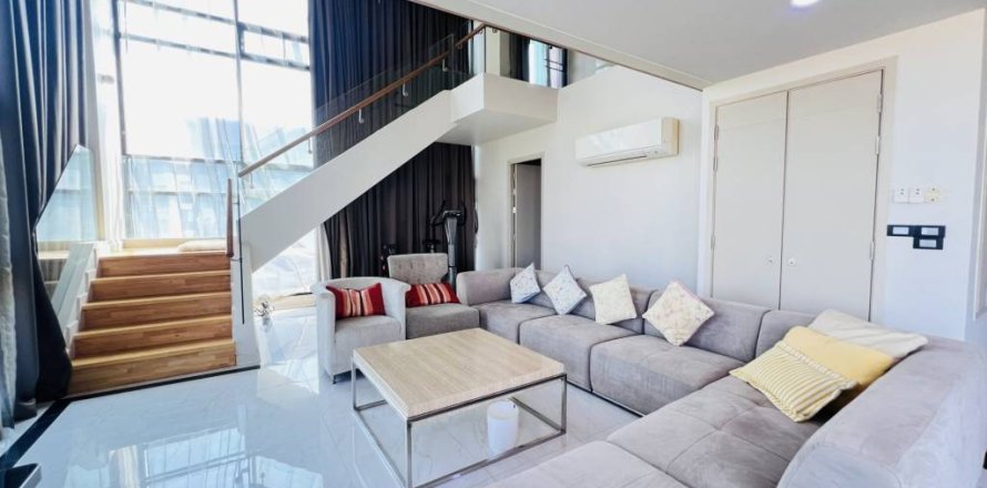 Дуплекс в Хуа Хине, Таиланд с 5 спальнями  № 172966