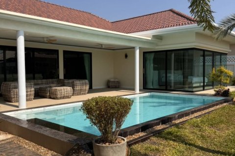 Villa à Hua Hin, Thaïlande 3 chambres № 172967