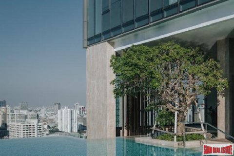 Apartment in Bangkok, Thailand 2 bedrooms № 194038
