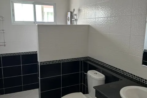 House in San Kamphaeng, Thailand 4 bedrooms № 148595 - photo 8