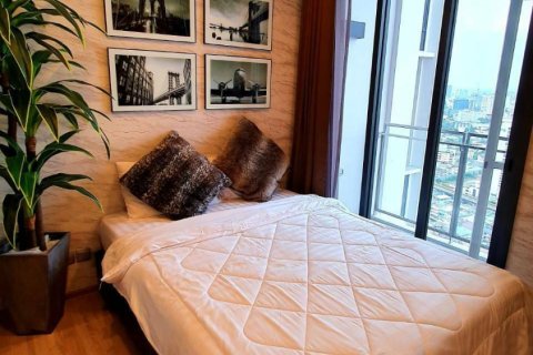 Studio in the Condo in Phaya Thai, Bangkok, Thailand  № 148591 - photo 5