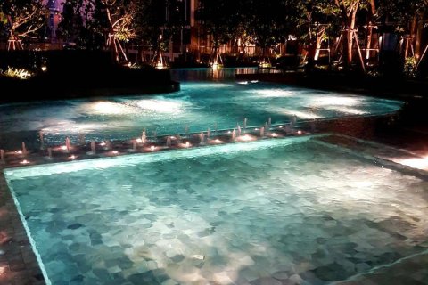 Studio in the Condo in Phaya Thai, Bangkok, Thailand  № 148591 - photo 12