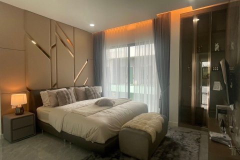 Villa in Pattaya, Thailand 5 bedrooms № 153024 - photo 11