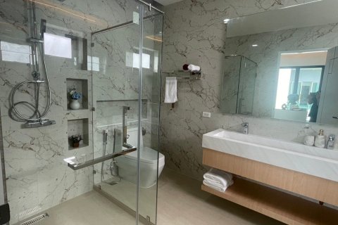 Villa in Pattaya, Thailand 5 bedrooms № 153024 - photo 14