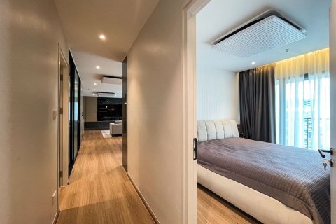 Кондоминиум с 3 спальнями в Клонг Тоэй, Бангкок, Таиланд № 153028 - фото 12