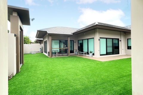 Villa in Pattaya, Thailand 3 bedrooms № 153023 - photo 1