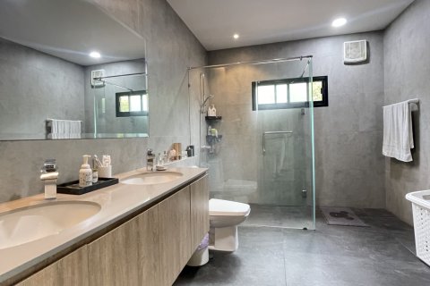 Villa in Pattaya, Thailand 3 bedrooms № 153023 - photo 14