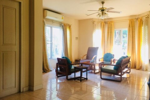 House in Chiang Mai, Thailand 4 bedrooms № 155307 - photo 5