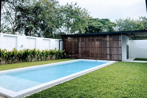 House in Chiang Mai, Thailand 4 bedrooms № 155309 - photo 2